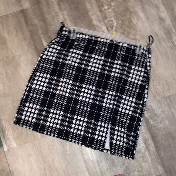 🍄 plaid skirt🍄 - Picture 1 of 5
